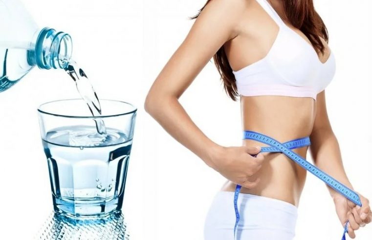 How Drinking Water Helps to Lose Weight